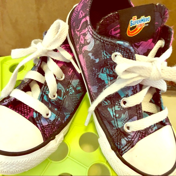 dc superhero girls shoes